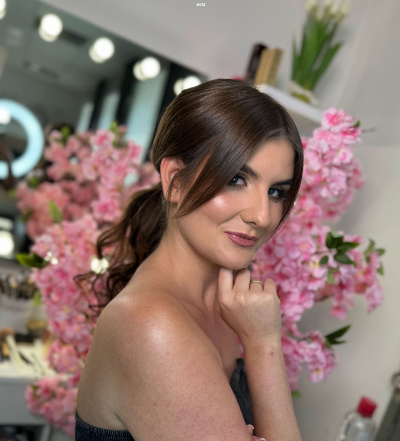 Stylizacja makijażu na event